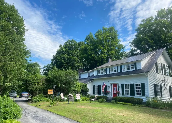 Artful Lodging&Retreats